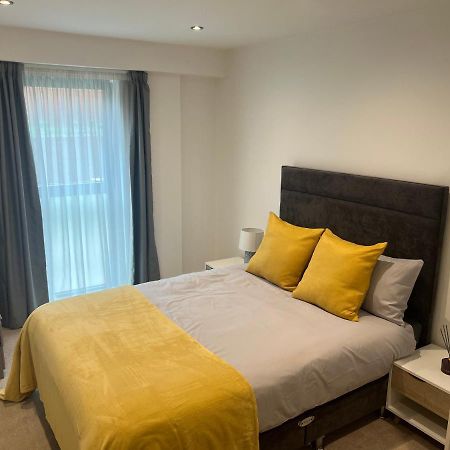 Lovely 2 Bed Apartment In Leeds Centre Exteriér fotografie